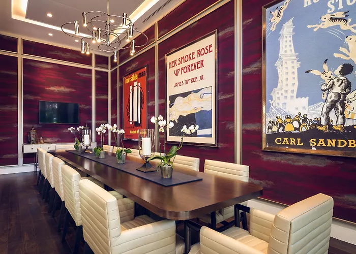 Hotel Sophy Hyde Park Chicago